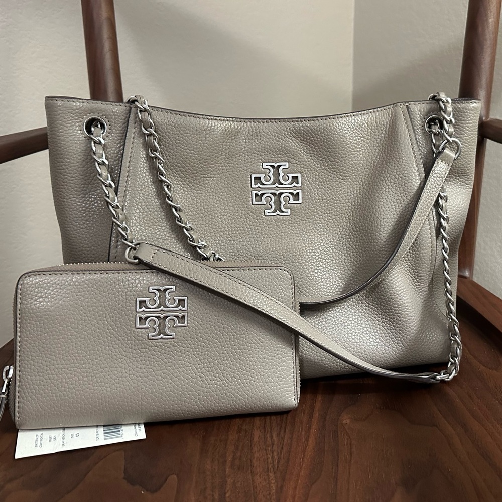 Tory Burch Gray Shoulder Bag and Wallet Set